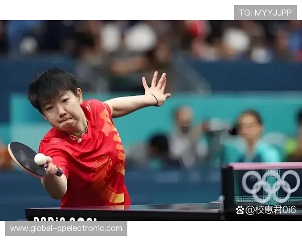 功夫足球明星与林中豹展开激烈对决谁将赢得这场奇幻之战